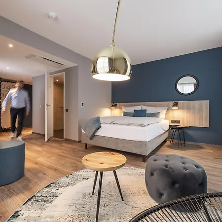 ホテル Harbr Heilbronn, A Member Of Radisson Individuals 3*