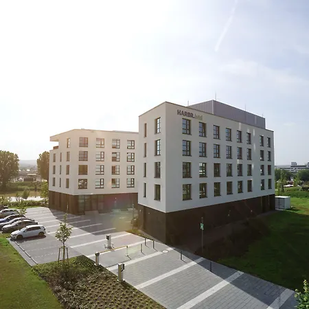 ホテル Harbr Heilbronn, A Member Of Radisson Individuals 3*