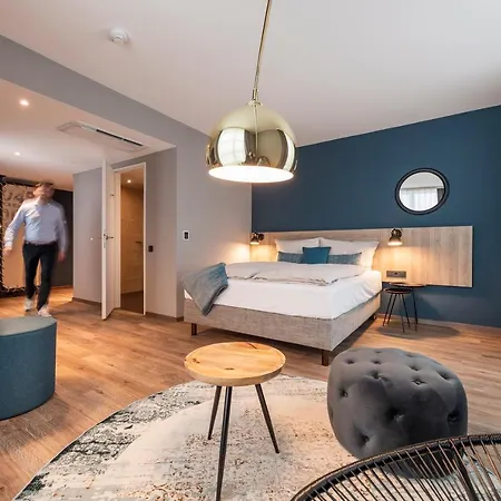 Harbr. Hotel