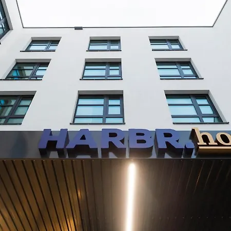 Hotel Harbr. 3*