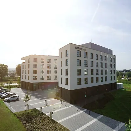 Harbr. Hotel 3*